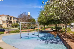 2305 Gibbons St, Hayward, CA 94541 - Photo 40