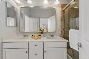 2305 Gibbons St, Hayward, CA 94541 - Photo 30