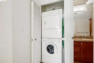 423 7th St #401, Oakland, CA 94607 - Photo 18