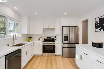 519 Holly St, Vallejo, CA 94589 - Photo 14