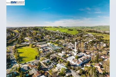 347 E T St, Benicia, CA 94510 - Photo 26