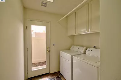 45315 Camino Monzon, Temecula, CA 92592 - Photo 8