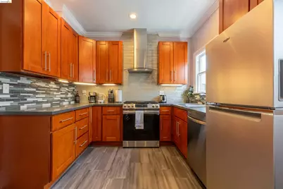 256 29th St, Oakland, CA 94611 - Photo 20