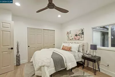 13700 E Hammond, Lockeford, CA 95237 - Photo 12