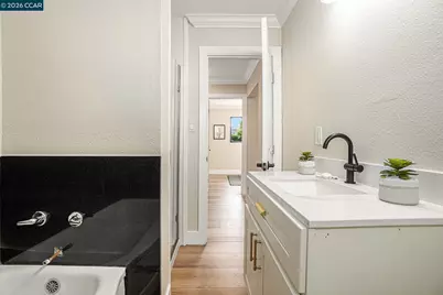 2442 Geraldine Dr, Pleasant Hill, CA 94523 - Photo 20