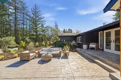 12 La Sombra Ct, Orinda, CA 94563 - Photo 10