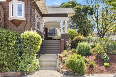 248 Mather St, Oakland, CA 94611 - Photo 2