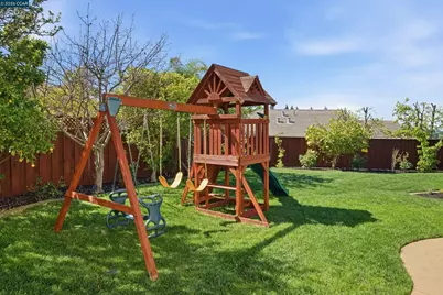 5 Welford Ranch Ct, San Ramon, CA 94583 - Photo 8