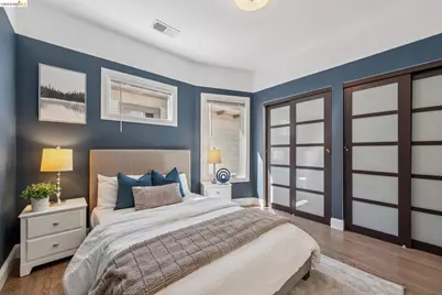 2012 Chestnut St, Oakland, CA 94607 - Photo 10