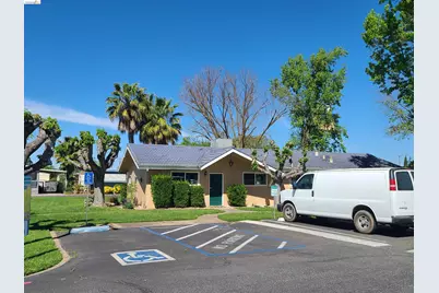 820 Lincoln Way #104, Galt, CA 95632 - Photo 30