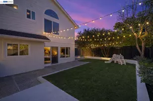 7921 Crossridge Dr, Dublin, CA 94568 - Photo 40