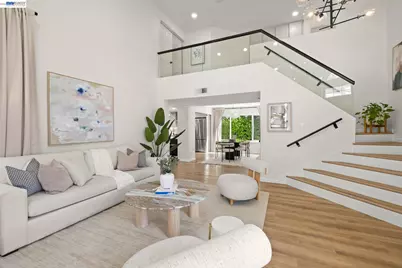 7921 Crossridge Dr, Dublin, CA 94568 - Photo 6