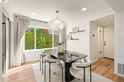 7921 Crossridge Dr, Dublin, CA 94568 - Photo 18