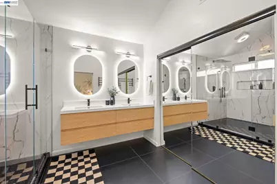 7921 Crossridge Dr, Dublin, CA 94568 - Photo 24