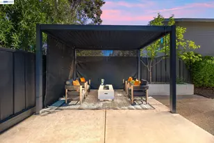 7921 Crossridge Dr, Dublin, CA 94568 - Photo 38