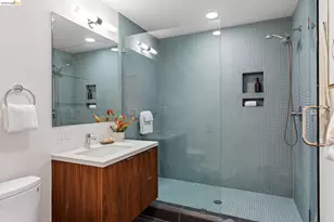 470 Spruce St, Berkeley, CA 94708 - Photo 36