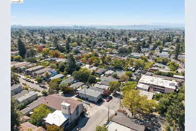 1626 Hopkins St, Berkeley, CA 94707 - Photo 24