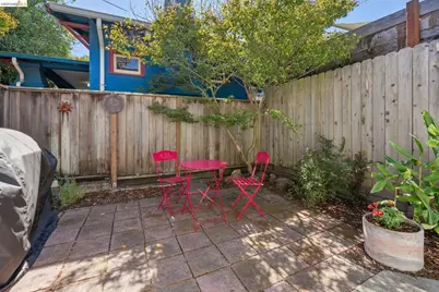 1626 Hopkins St, Berkeley, CA 94707 - Photo 20