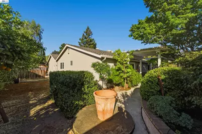 36017 Plumeria, Fremont, CA 94536 - Photo 34