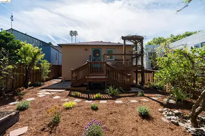 5437 Poinsett Ave, El Cerrito, CA 94530 - Photo 26