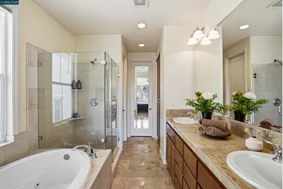 6560 Deerfield Dr, Vallejo, CA 94591 - Photo 20