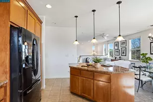 6560 Deerfield Dr, Vallejo, CA 94591 - Photo 14