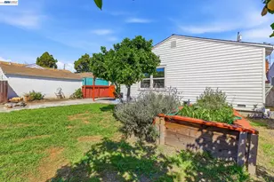 16311 Ria Dr, Ashland, CA 94578 - Photo 38