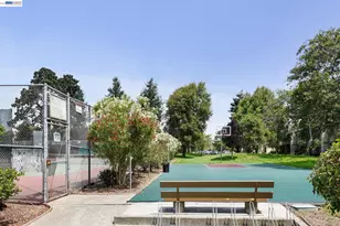 3201 Phoenix Ln, Alameda, CA 94502 - Photo 56