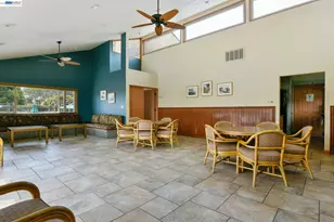 3201 Phoenix Ln, Alameda, CA 94502 - Photo 48