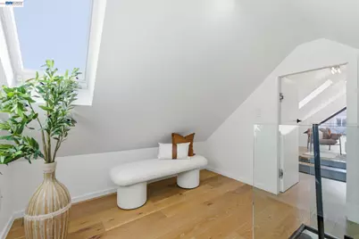 2975 Cesar Chavez St, San Francisco, CA 94110 - Photo 38