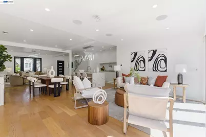 2975 Cesar Chavez St, San Francisco, CA 94110 - Photo 10