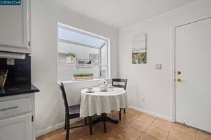 933 Country Run Dr, Martinez, CA 94553 - Photo 8