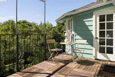 943 Glendome Circle, Oakland, CA 94602 - Photo 32