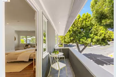 405 Van Buren Ave., Oakland, CA 94610 - Photo 30