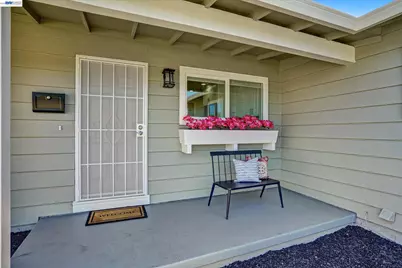 820 Arbor Ct, Livermore, CA 94550 - Photo 2