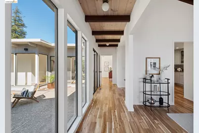 14300 Skyline Blvd, Oakland, CA 94619 - Photo 20