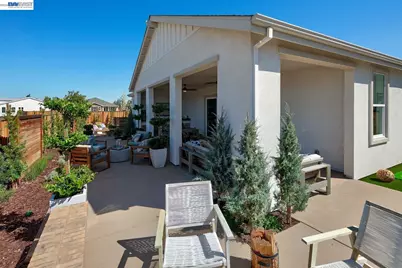 927 Conrad Street, Manteca, CA 95336 - Photo 32