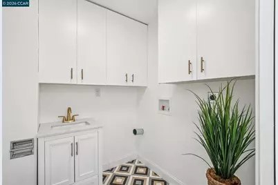 607 6th Ave, San Francisco, CA 94118 - Photo 36