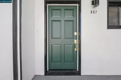 607 6th Ave, San Francisco, CA 94118 - Photo 2