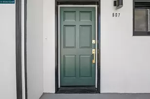 607 6th Ave, San Francisco, CA 94118 - Photo 2