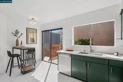 607 6th Ave, San Francisco, CA 94118 - Photo 18