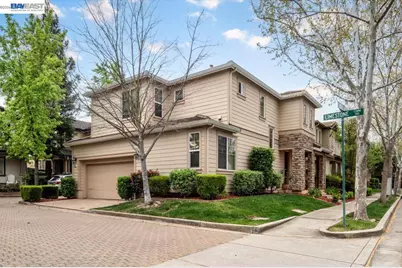 107 Limestone Cmn, Livermore, CA 94550 - Photo 4