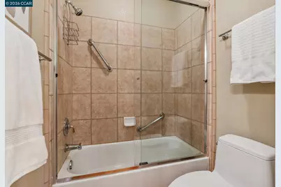 5374 Fernbank Dr, Concord, CA 94521 - Photo 36