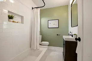 700 Calmar Ave, Oakland, CA 94610 - Photo 28