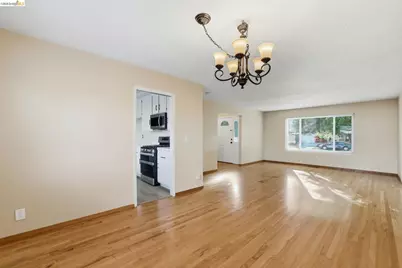 518 Churchill Park Dr, San Jose, CA 95136 - Photo 18