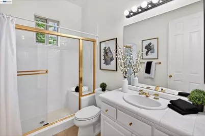 2270 Doccia Ct, Pleasanton, CA 94566 - Photo 32