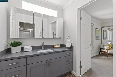 590 El Dorado Ave #214, Oakland, CA 94611 - Photo 14
