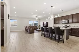 2394 Bharvani Ave, Manteca, CA 95337 - Photo 6