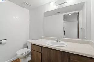 31213 Kimberly Ct, Union City, CA 94587 - Photo 14