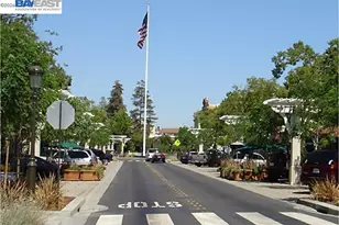 161 N L St, Livermore, CA 94550 - Photo 32